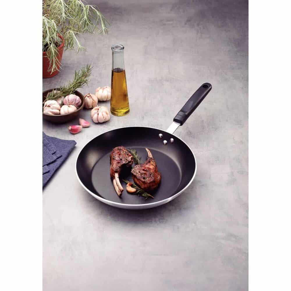 Aluminium Professional Non-stick 28cm, 2l Frying Pan - Image 2