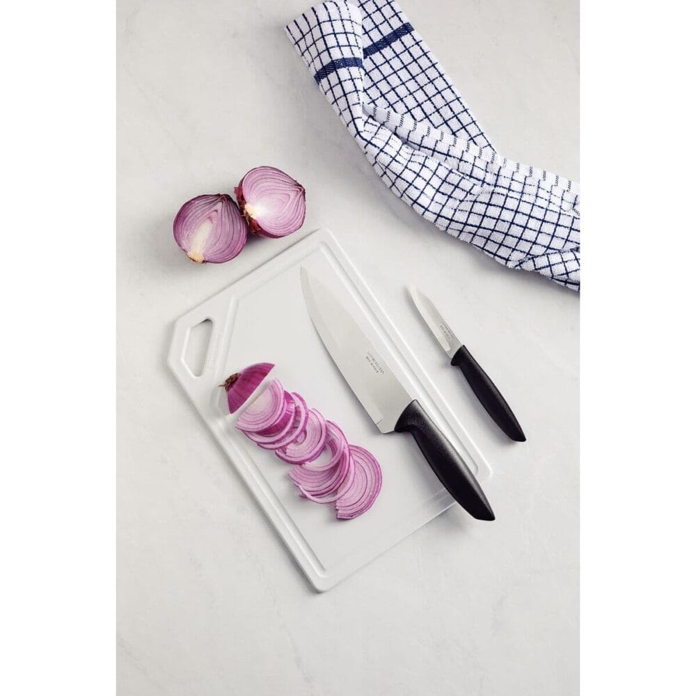 Plenus 3-Piece Meat and Vegetable Set with Stainless Steel Blades, Black Polypropylene Handles and Cutting Board - Image 3