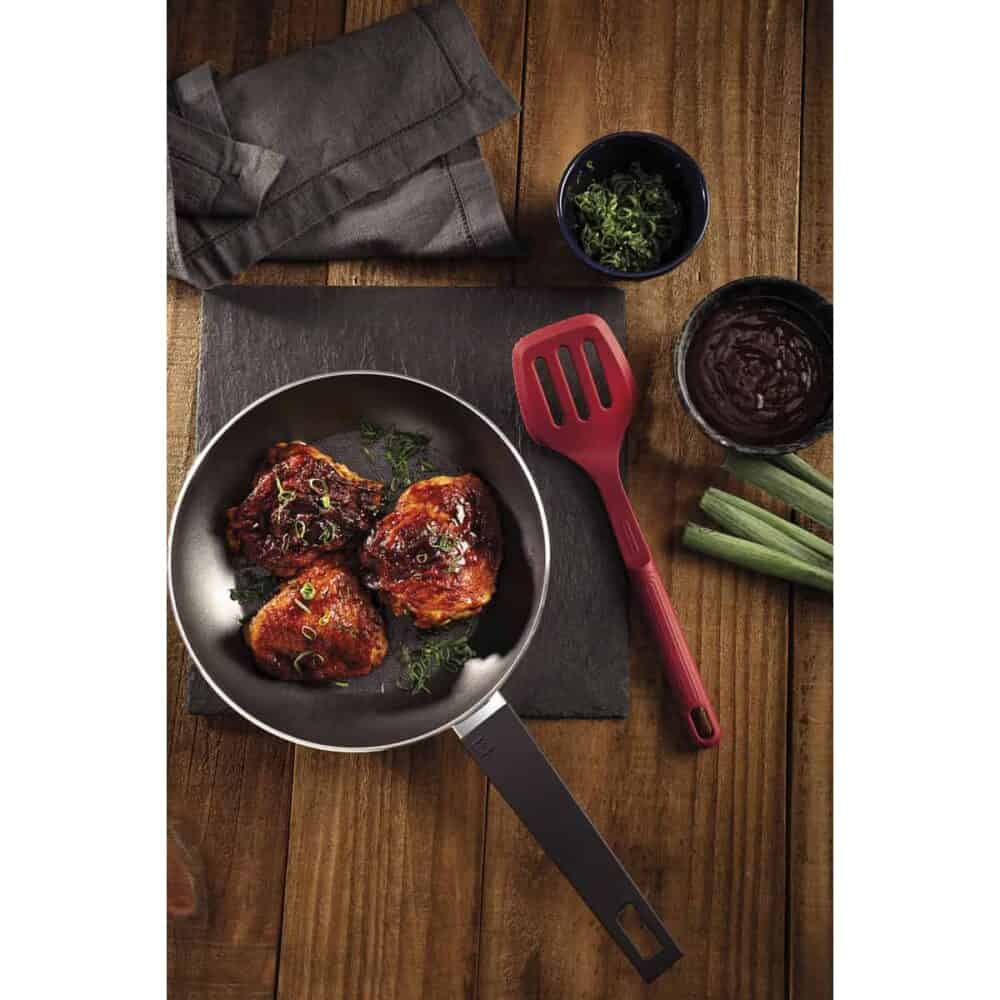 Softta Red Silicone Slotted Spatula - Image 5