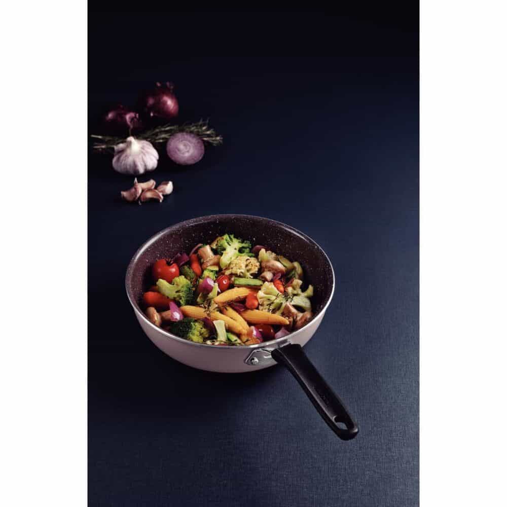 Tunis Aluminium Deep Frying Pan with Interior Ceramic Coating and Truffle Pink Silicone Exterior, 24 cm, 2.9 L - Image 3