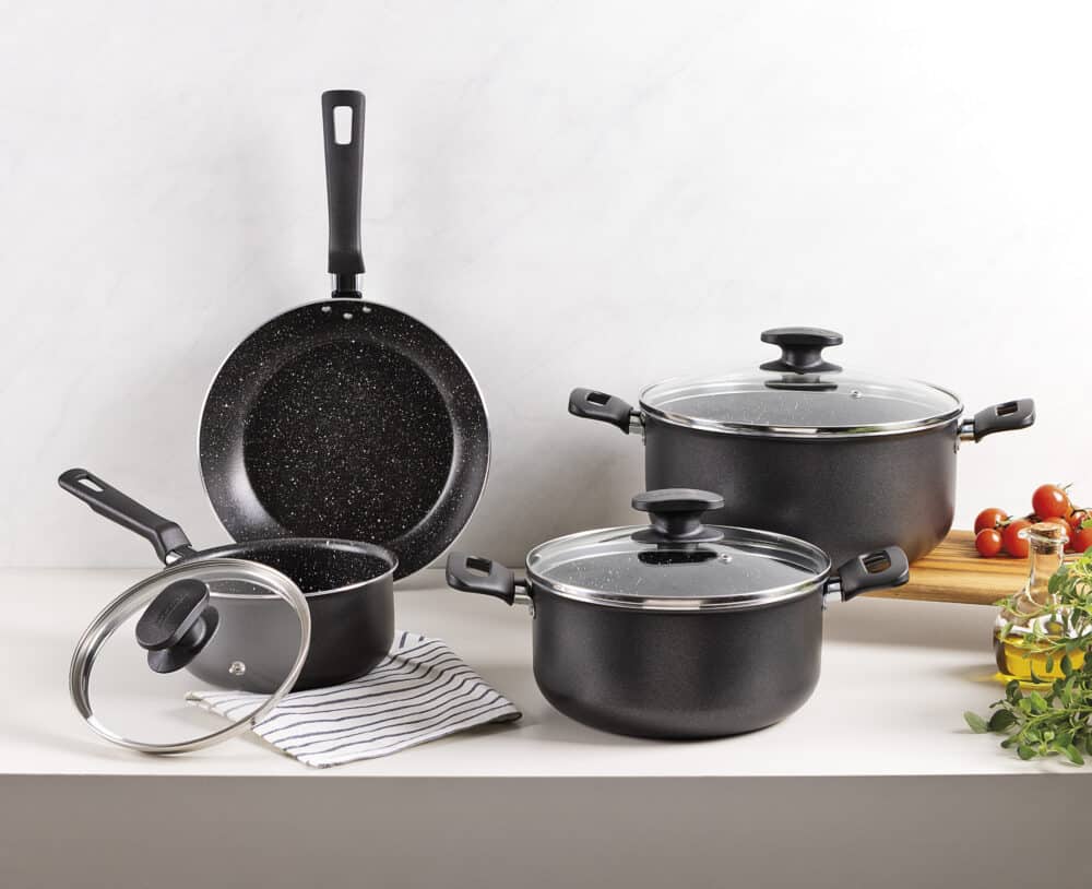 Aluminium Cookware Set with Interior and Exterior Starflon Excellent Nonstick Coating 7 pieces - Image 4